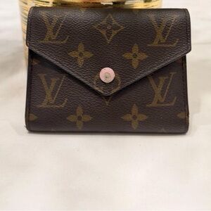 Louis Vuitton Victorine Monogram Wallet